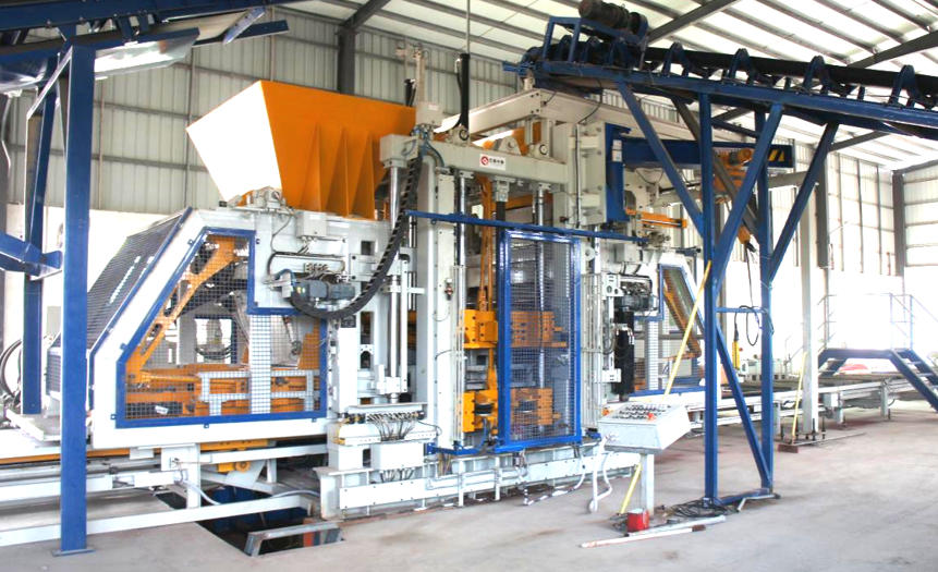 ಕ್ವಾಂಗೊಂಗ್ ಬ್ರಿಕ್ ಯಂತ್ರಗಳು ದಕ್ಷಿಣ ಚೀನಾದಲ್ಲಿ ತಮ್ಮ ಛಾಪು ಮೂಡಿಸುತ್ತವೆ-ಒಂದು ಯಂತ್ರದಿಂದ ನಿರ್ವಹಿಸಲ್ಪಡುವ ಪೇವಿಂಗ್ ಬ್ರಿಕ್ಸ್ ಮತ್ತು ಡೈಮಂಡ್-ಆಕಾರದ ಇಟ್ಟಿಗೆಗಳು